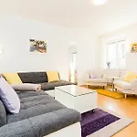 Jupiter Apartment Dorotheergasse